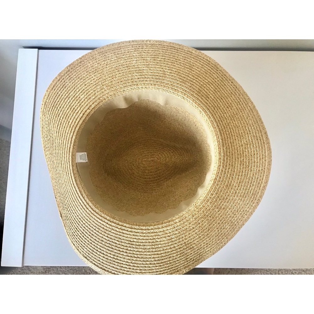 Hat - Picture 5 of 8